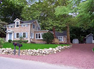 2 Old Post Rd, Mount Sinai, NY 11766