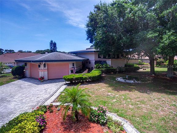 3rd image of 4322 Longchamp Dr