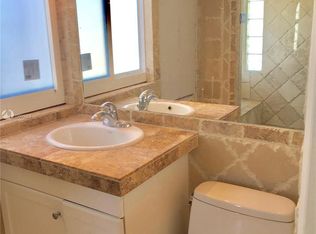 9725 SW 164th St, Miami, FL 33157