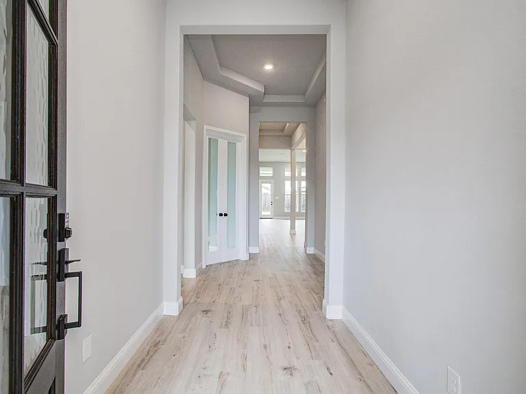 21722 Prickly Caterpillar Ct — Photo 2