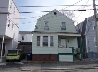 40 Salisbury St, New Bedford, MA 02744