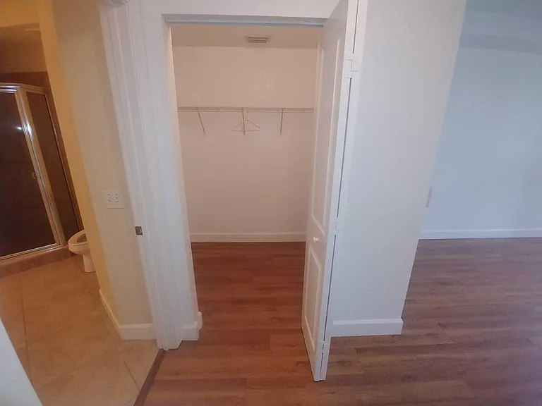 1660 Renaissance Commons Blvd #2427 — Photo 3