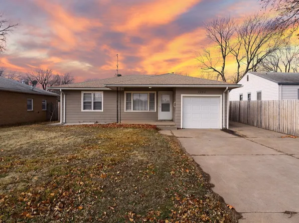 2249 S Dellrose Ave, Wichita, KS 67218