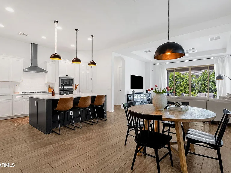 3516 E Pinto Dr — Photo 10