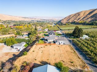 3002 E Richared Dr, Wenatchee, WA 98836