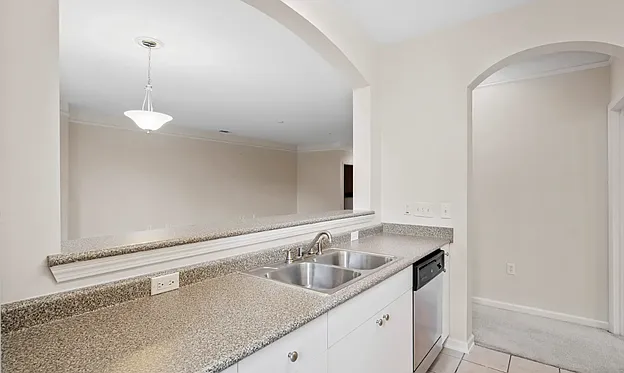 Spacious Kitchen