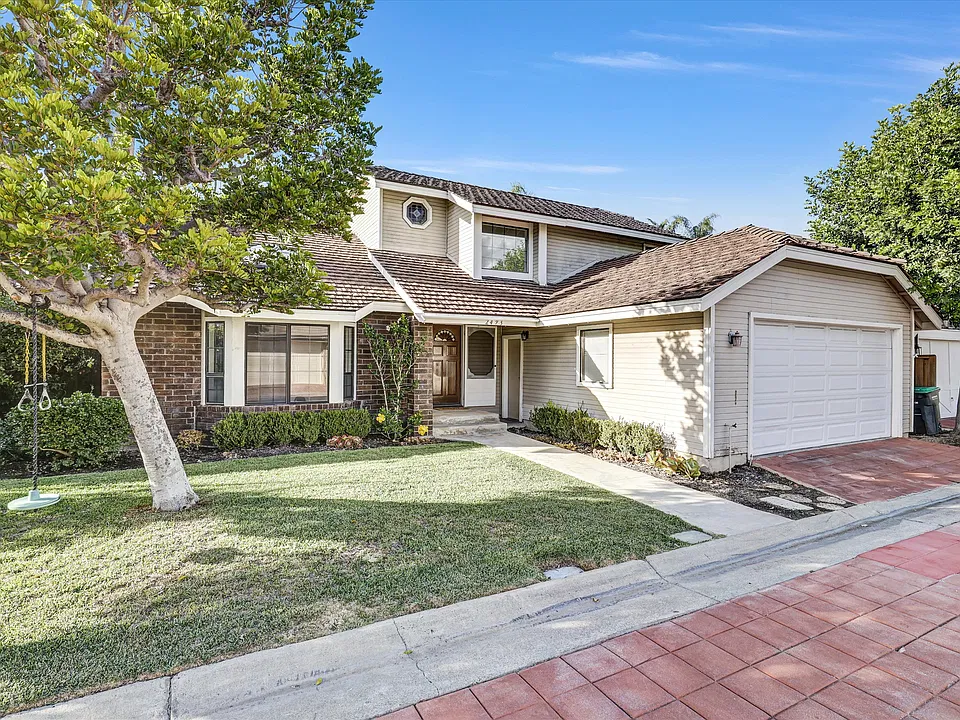 2493 Parmley Ln