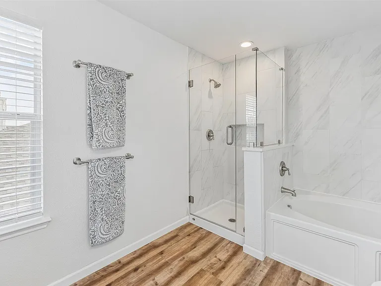 1653 Knight Trl — Photo 26