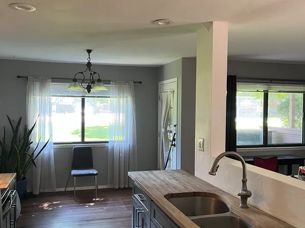 540 S Forest St APT 5-104, Denver, CO 80246