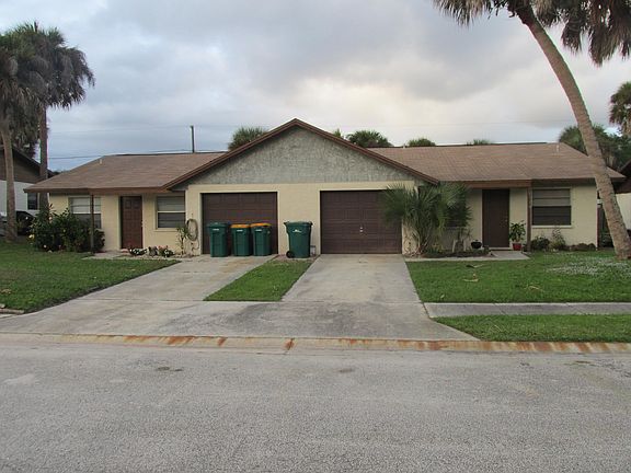 2nd image of 1712 Stewart Pl