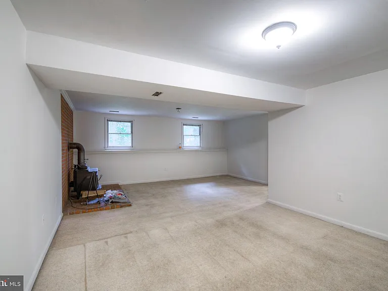 12820 Lake Wilderness Ln — Photo 13