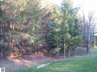 0 S 33 Rd, Cadillac, MI 49601