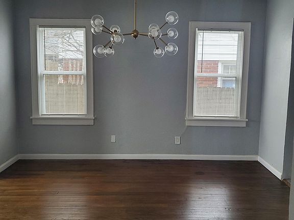 5th image of 2224 N Indiana Ave