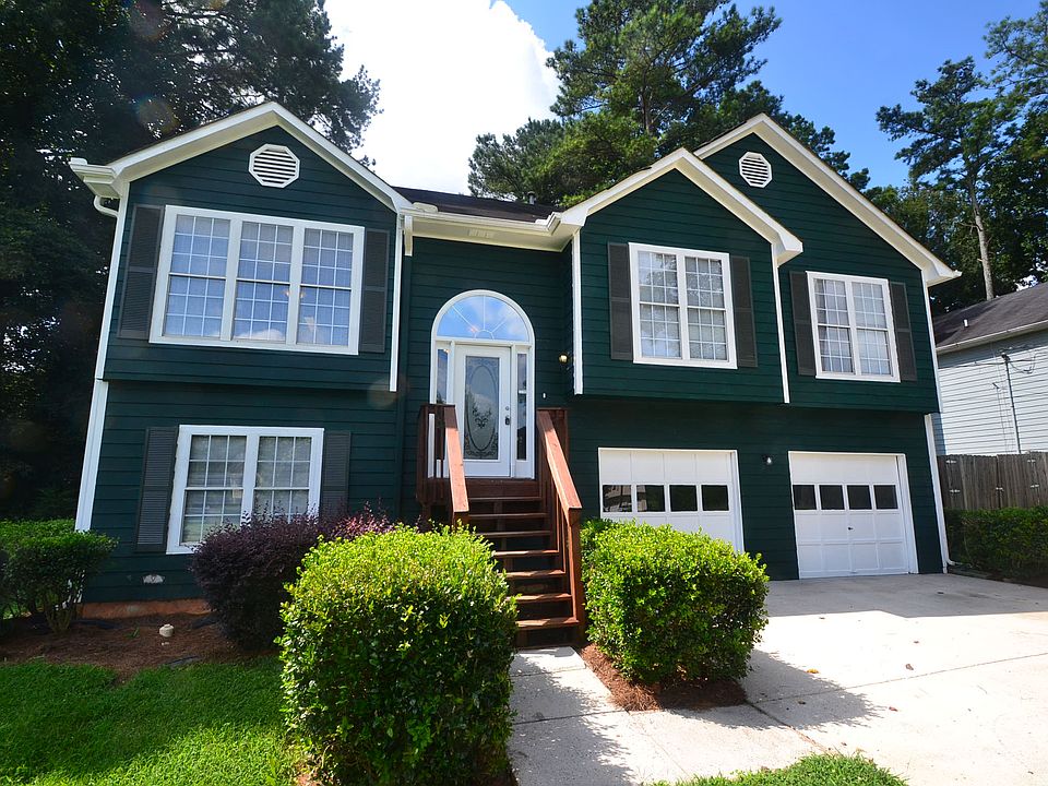 2nd image of 420 Churchill Ct