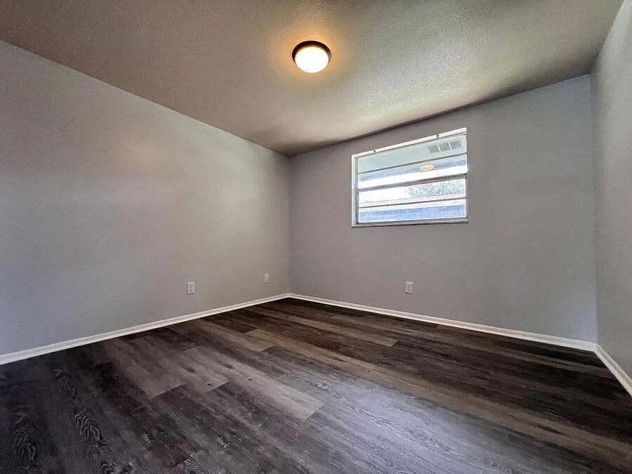 9318 Eastfield Rd, Unit A — Photo 4