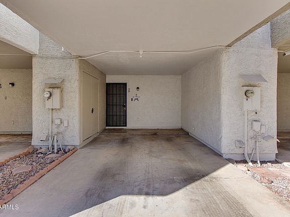 5th image of 122 S HARDY Drive #39