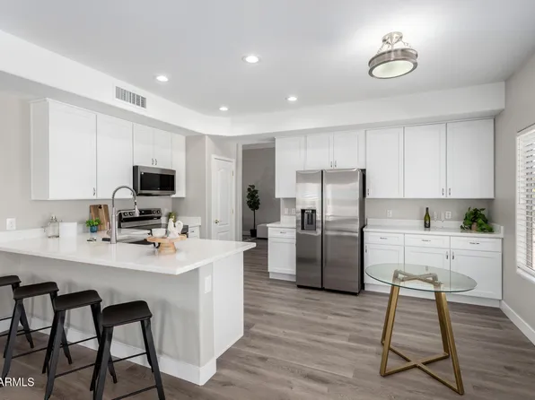 2213 N ASHBROOK Circle, Mesa, AZ 85213