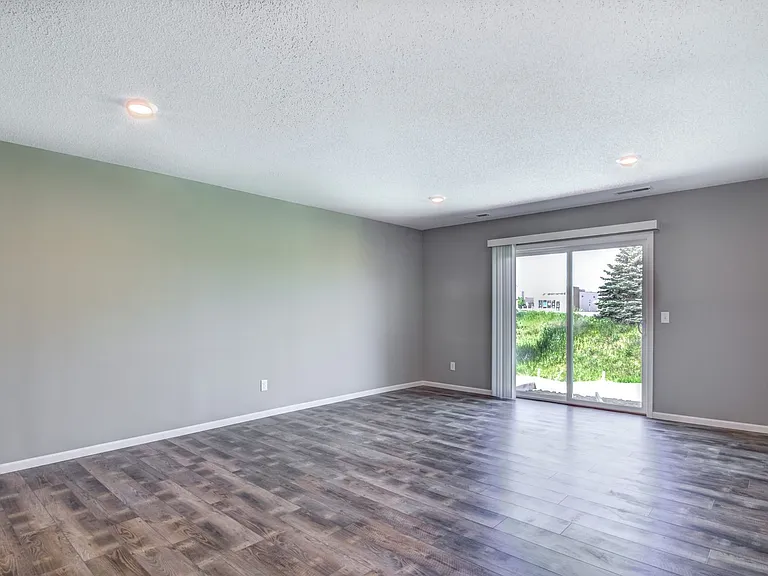 1657B Gunston Dr — Photo 11