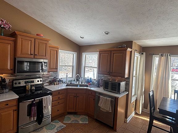 3rd image of 12010 Edgerton Ave NE