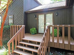 122 Cameron Ct, Cary, NC 27511