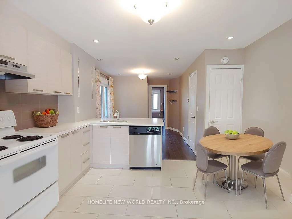 2 bed, $2,195 — Photo 1