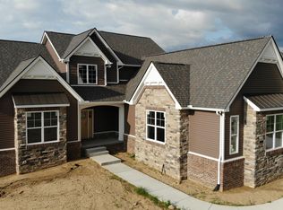 374 Baintree Blvd, Brighton, MI 48114