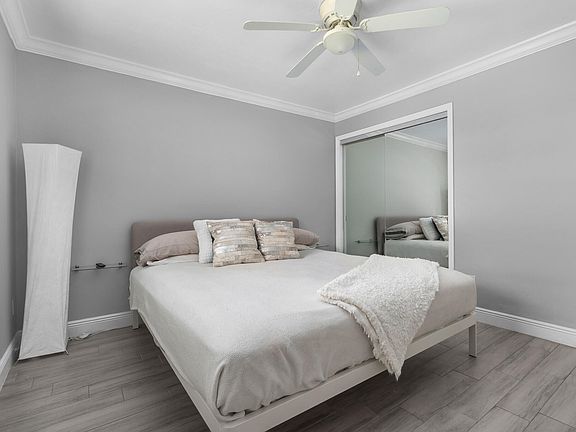 5th image of 3440 NE 10TH Terrace