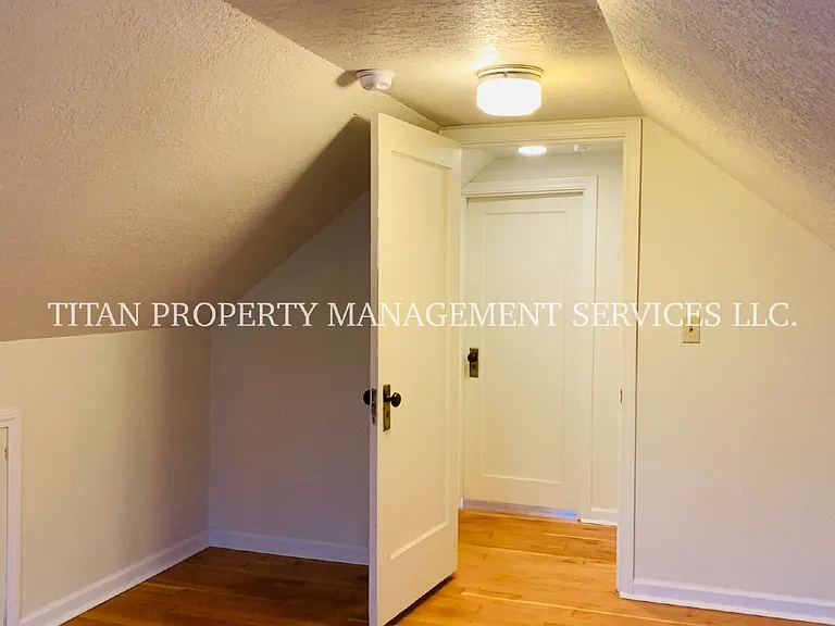 4819 NE 35th Pl #A — Photo 21