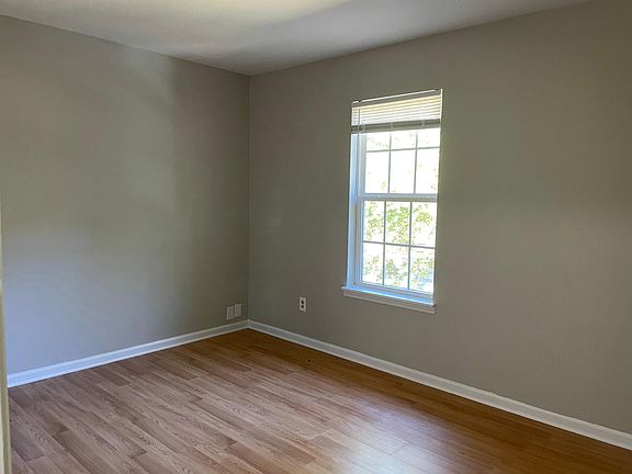 5th image of 7900 Park Vista Cir