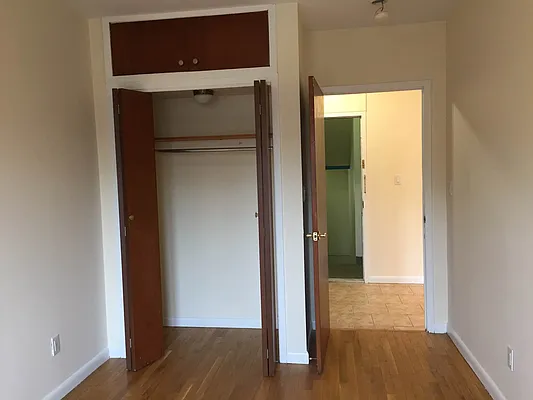 Rented by Fotini P Liaperdos, LREB | media 23