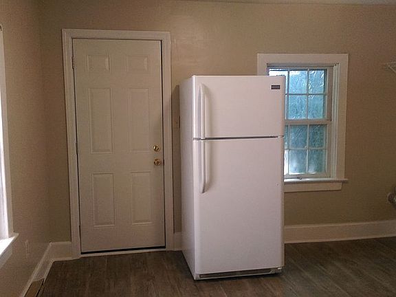 Washer/Dryer Hookup