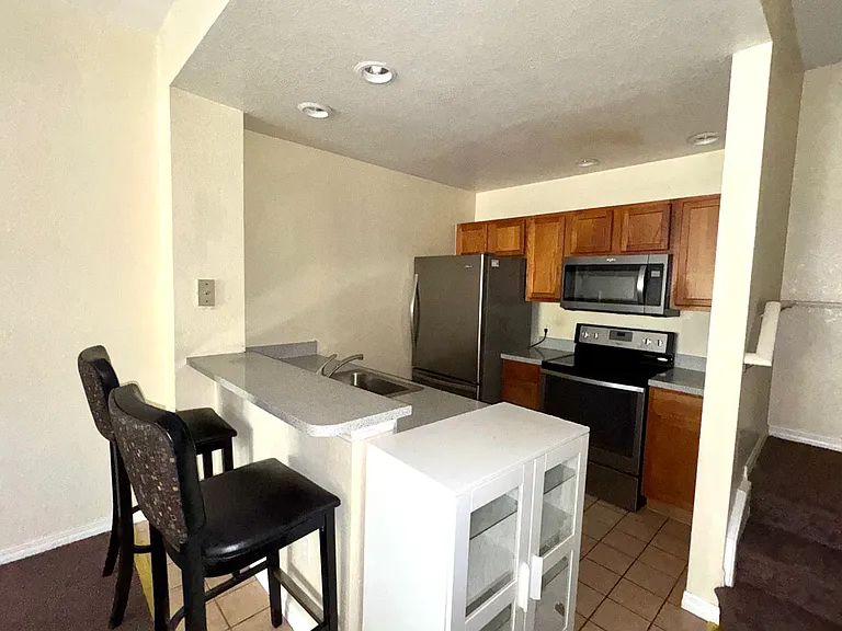 4012 Santa Maria Dr #103 — Photo 2