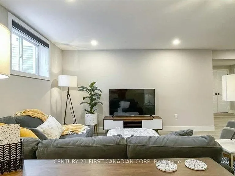 500 Sunnystone Rd #25 — Photo 3