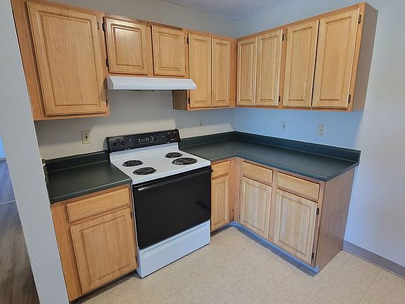 4th image of 400 13th Ave NW #4BDED2148
