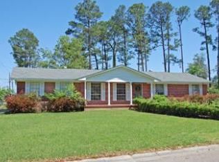1200 Windsor Dr, Hattiesburg, MS 39402