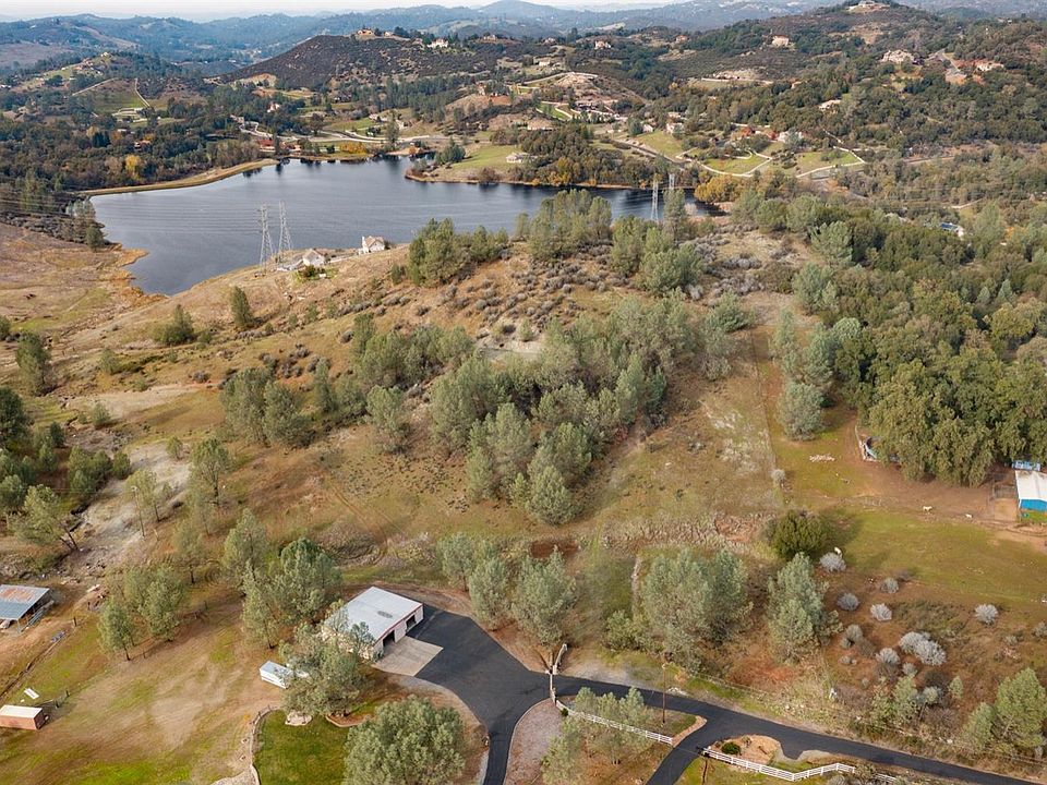 1st image of 2105 Du Ponte Dr