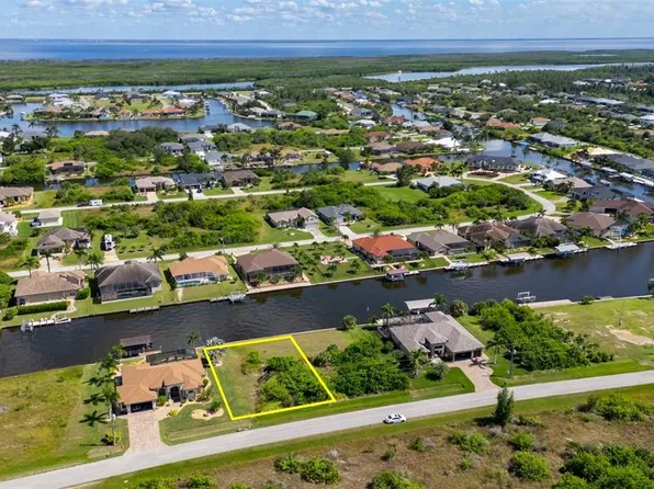 8300 Tecumseh Cir Lot 32, Pt Charlotte, FL 33981