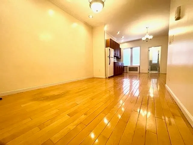 278 2nd St #7-4R — Photo 9