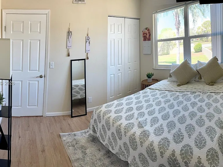 1566 SE Royal Green Cir #203 — Photo 19