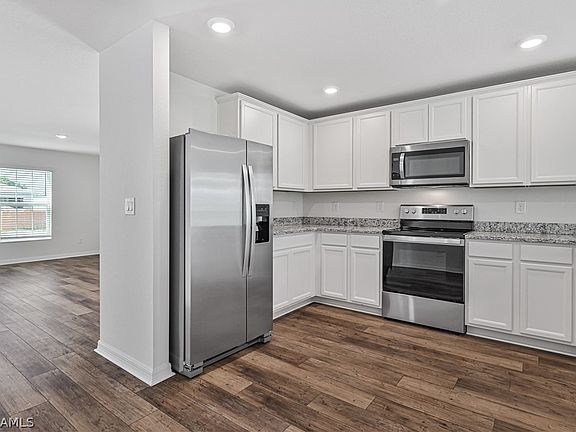 3rd image of 1111 NW 22nd St