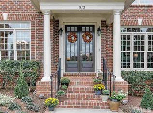 913 Blackmar St, Cary, NC 27519