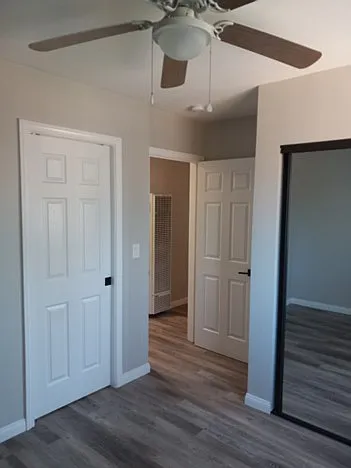 1131 Emory St — Photo 2