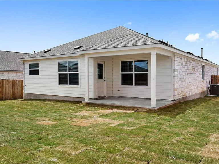 3204 Kenner Dr — Photo 30