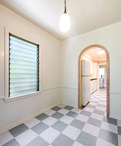 1064 S Ogden Dr — Photo 16