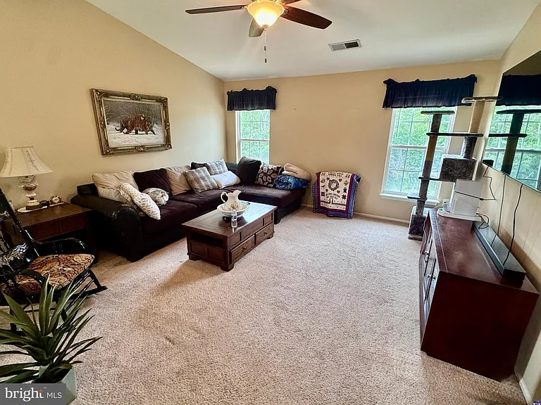 29 Webb Ct — Photo 27