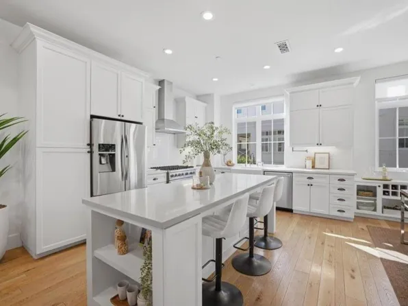 124 Lottie Ln, Campbell, CA 95008