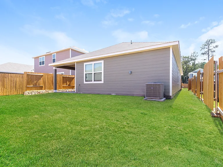 26836 Steinbeck Dr — Photo 15