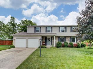 401 Poplar Grove Dr, Vandalia, OH
