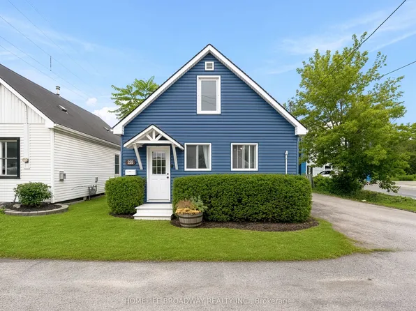255 Robinson St N, Grimsby, ON L3M 3E2