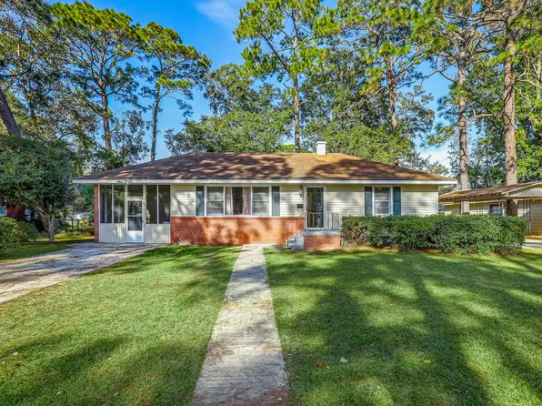 2374 Pinetree Rd, Savannah, GA 31404